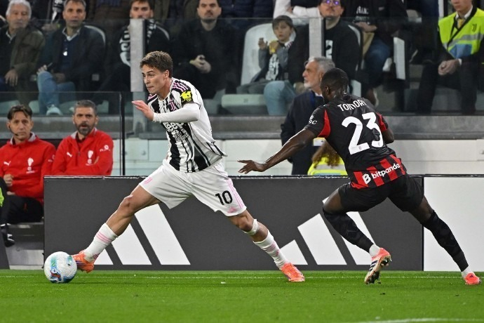 就你不争气？意大利是唯一未能直通美加墨的前世界杯冠军（前世界杯冠军中唯独意大利未能直通美加墨）