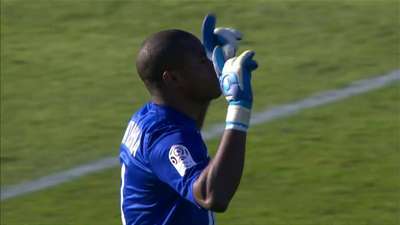 跟队记者：莱奥的问题是腹股沟炎症；米兰vs科莫可能延期进行（随队记者：莱奥腹股沟发炎，米兰对科莫或将延期）