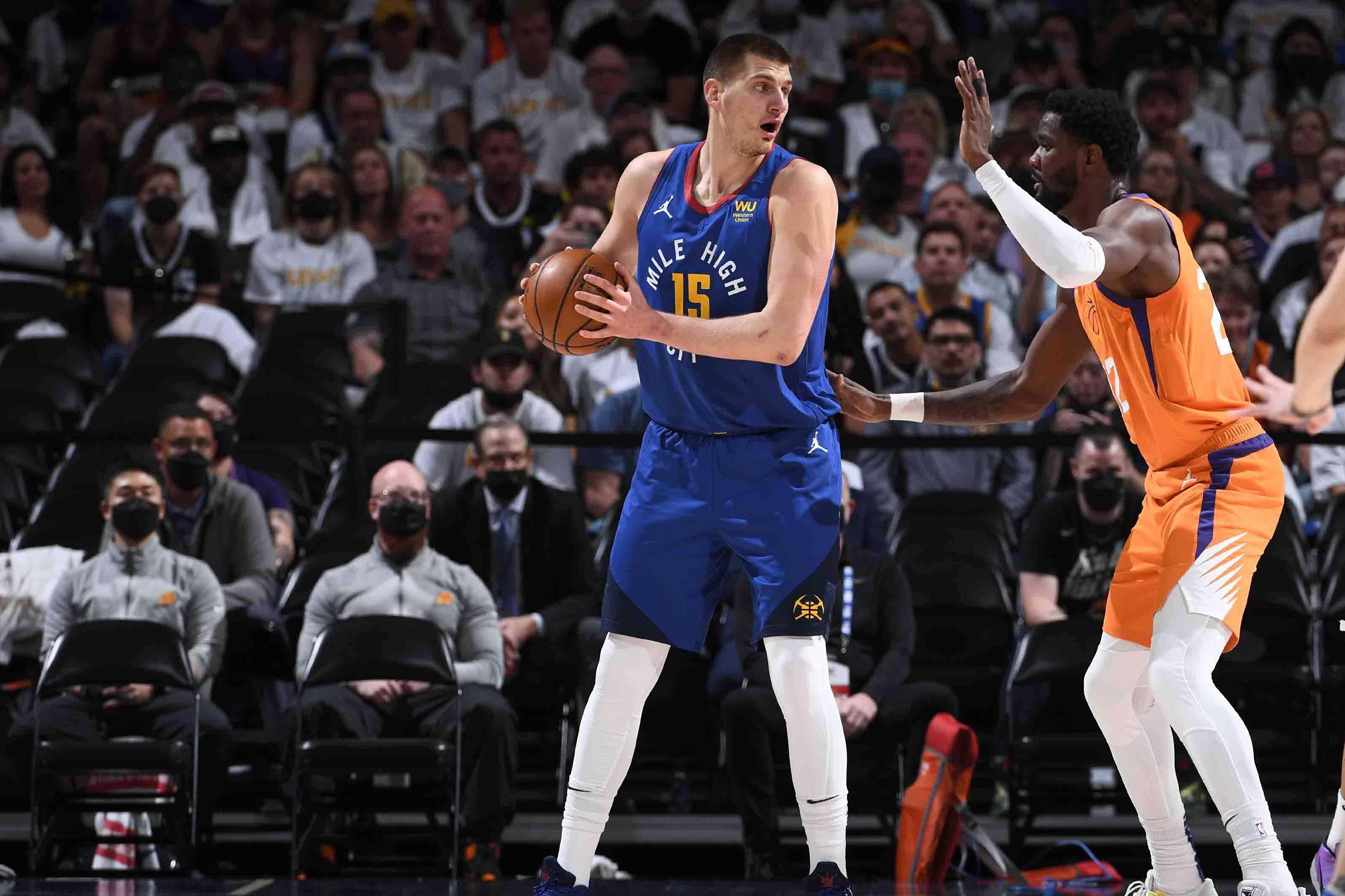 奥斯卡、约尼查助阵，怒放竞技场3V3街头足球赛玉溪站落幕（玉溪站收官：奥斯卡、约尼查助阵，怒放竞技场3V3街头足球赛圆满落幕）