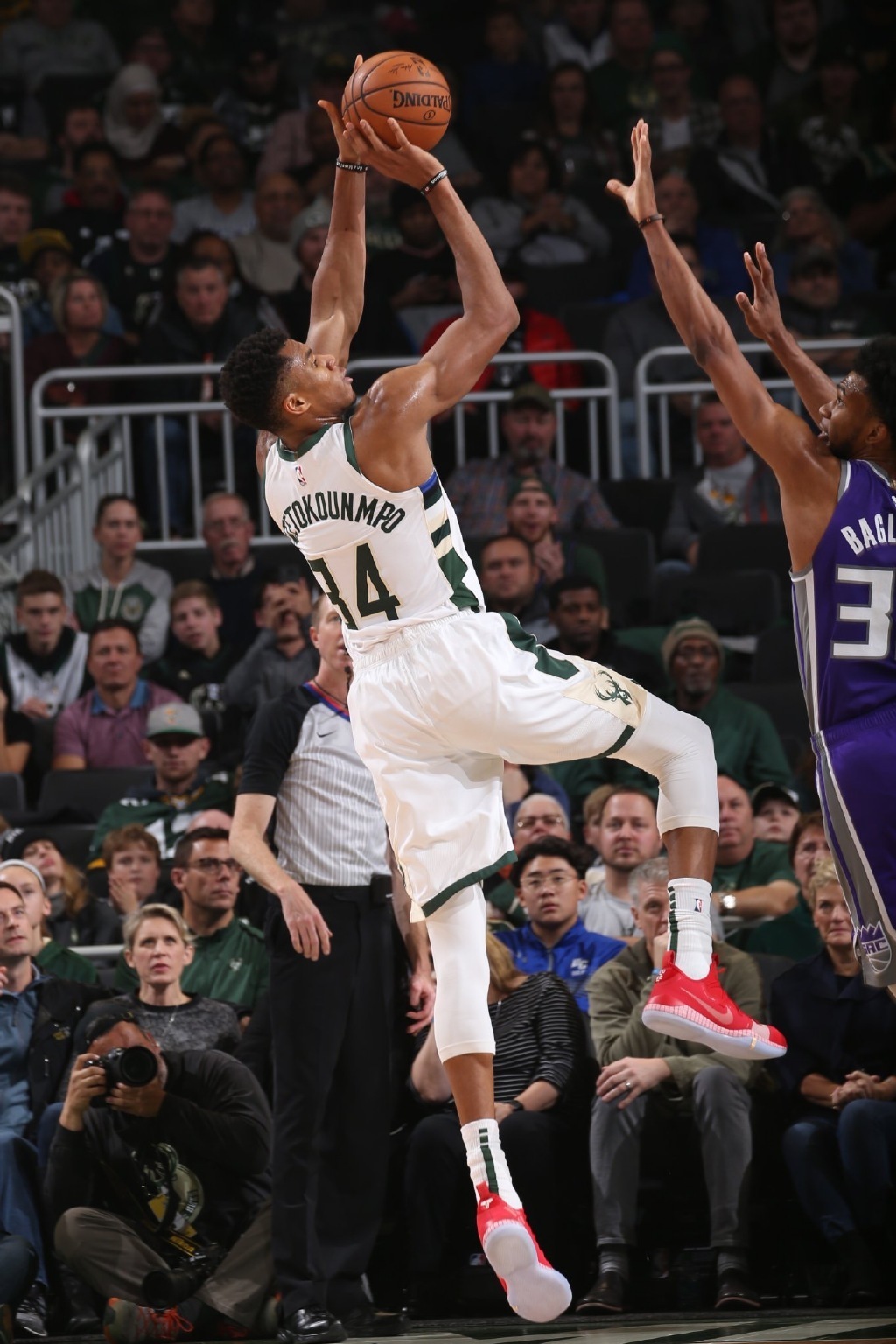 韩鹏：不可能让依木兰和陈泽仕踢全场，再受伤会影响国青集训（韩鹏：不会让依木兰、陈泽仕踢满全场，避免伤情影响国青集训）