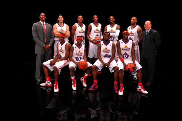 BBC：阿莫林、斯洛特与埃迪·豪为英超受网络辱骂最多主帅（BBC调查：阿莫林、斯洛特、埃迪·豪成英超遭网络辱骂最多的主帅）