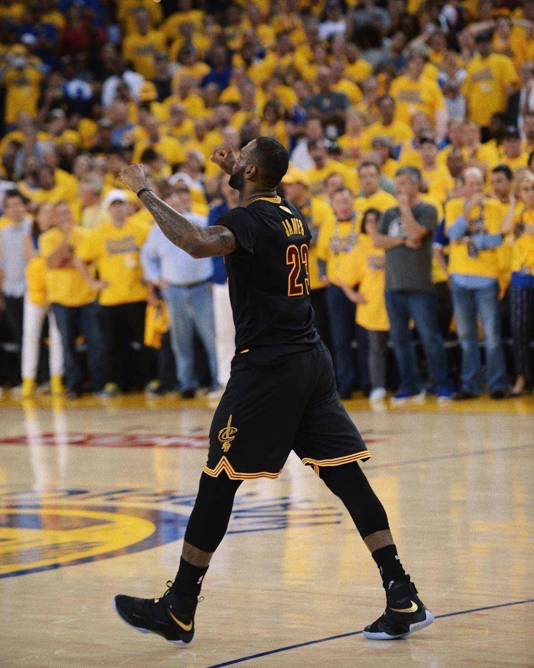 中超：山东泰山主场2-1逆转武汉三镇（中超：山东泰山主场2-1逆转击败武汉三镇）