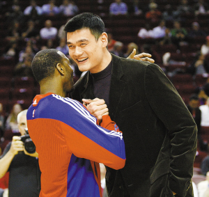 日本男篮表现惊艳观众（日本男篮神勇发挥震撼全场）