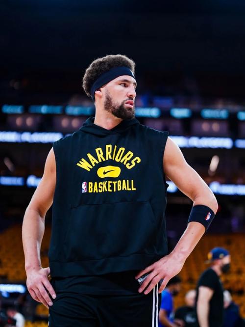 他是真正的绝代双骄继承人（他才是名副其实的绝代双骄传人）