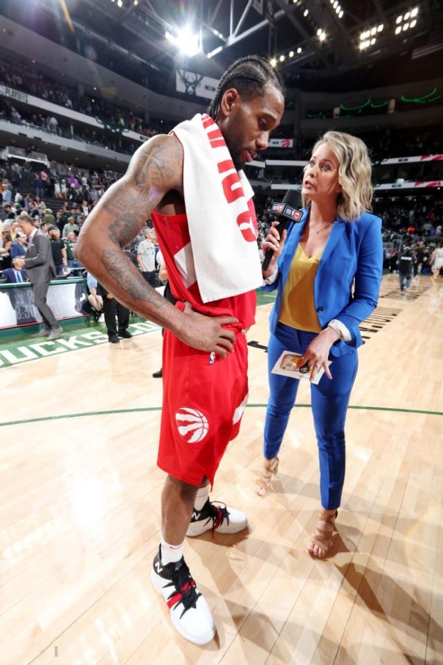 阿斯跟队：佩德里和拉菲尼亚今天将参加部分合练以检验状态（阿斯记者：佩德里与拉菲尼亚今将参与部分合练，以评估状态）