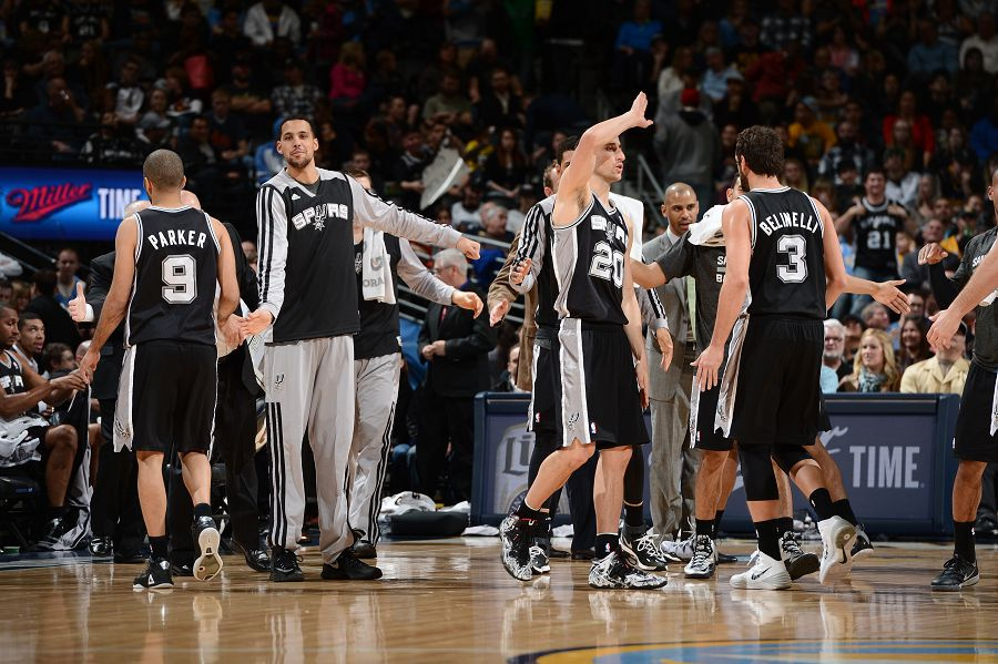 巴列卡诺vs瓦伦西亚：弗兰-佩雷斯、勒热纳首发，加亚、阿吉雷萨瓦拉出战（巴列卡诺对阵瓦伦西亚：弗兰-佩雷斯、勒热纳先发，加亚、阿吉雷萨瓦拉登场）